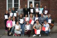 Ausbildung Kinaesthetics-TrainerIn Stufe 1 Flensburg 2016 - Gruppenbild der Stufe 1 TrainerInnen mit Ihren DozentInnen Maren Asmussen-Clausen und Lutz K.-L. Zierbeck