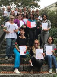 Gruppenfoto - mit den beiden Ausbilderinnen Sabine Siemann und Kristina Class