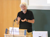 Prof. Dr. Fritz B. Simon - fesselte mit seinem Vortrag 