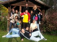 Abschlussfoto - der Kinaesthetics-TrainerInnen-Ausbildung Stufe 2 in Bad Kreuznach